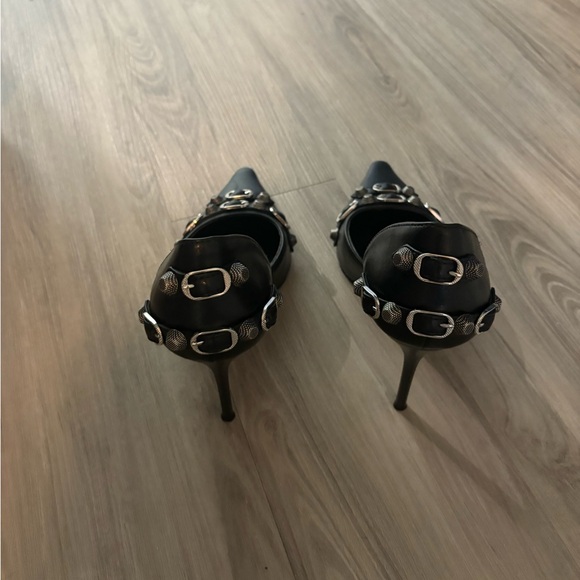 Black Heels Steve Madden - Picture 1 of 4